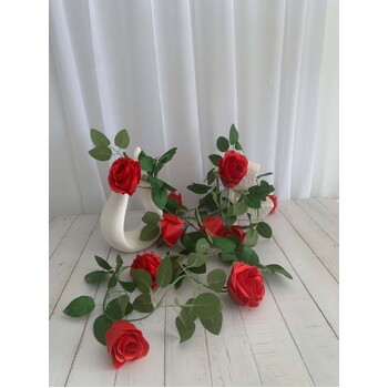 thumb_2.2m Red Rose Garland with 10 Flowers