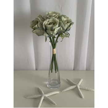 thumb_Soft Green 7 Head Rose Bouquet