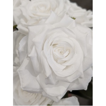 thumb_47cm - White 9 Head Rose Bush