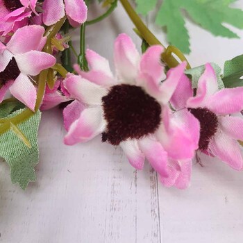 thumb_1.7m Everlasting Daisy Flower Garland - Pink