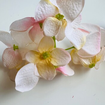 thumb_8cm Hydrangea Flower Bloom - Two-Toned Champagne Pink