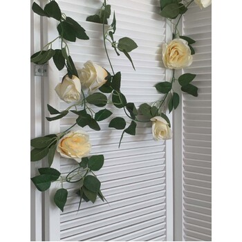 thumb_2.2m Ivory/Champagne Rose Garland with 10 Flowers