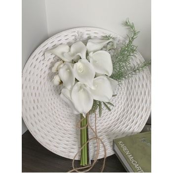 thumb_White Handtied Real Touch Calle Bouquet