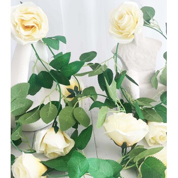 2.2m Ivory/Champagne Rose Garland with 10 Flowers