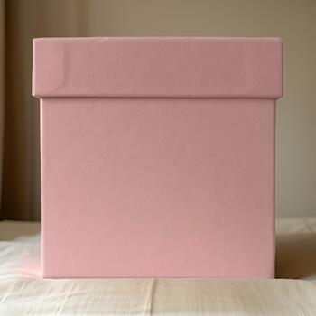 13cm Square Gift Box with Lid - Pink
