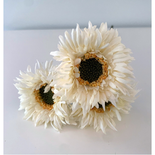 Large View 3 Head Gerbera Daisy Bouquet - Soft Cream