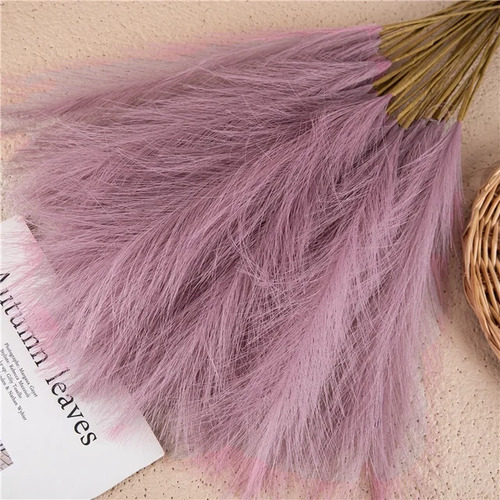 Large View 80cm Pampas Grass - Mauve