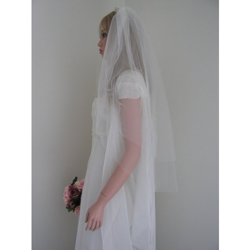 Large View 90cm White Raw Edge 2 Tier Veil - V000W2-5W